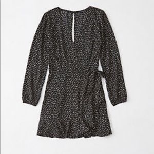 NWT Abercrombie & Fitch Faux Wrap Dress